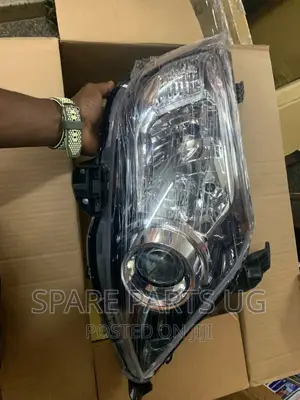 Headlamp Fortuner 2012-2015