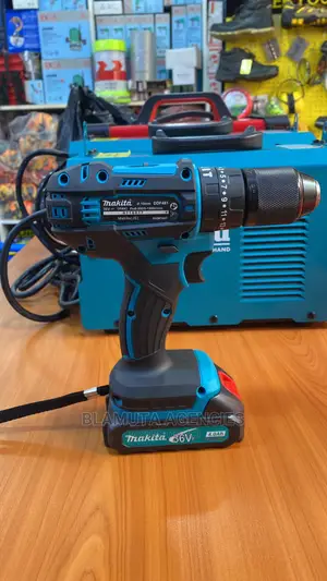 Makita Rechargable Drill