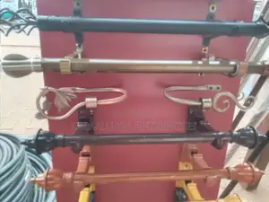 Curtain Rods/Poles (Plastic)