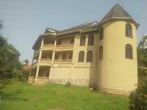 10bdrm Mansion in Naguru, Central Division for Rent