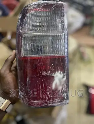 Hilux LN 166 Taillight
