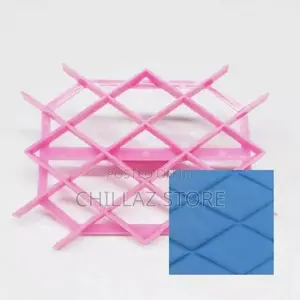 Diamond Embassing Cake