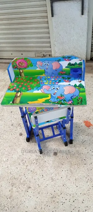 Kid's Reading Table
