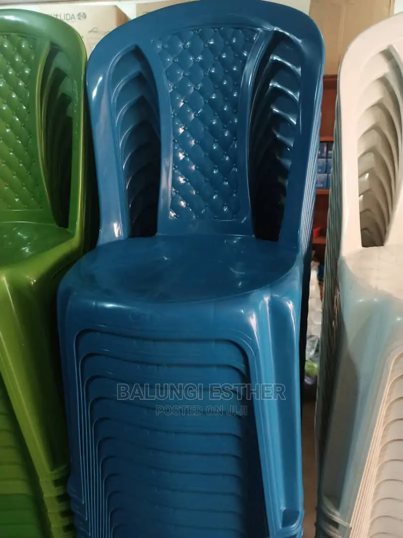 Armless Plastic Chairs