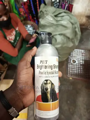 Pet Brightening Shampoo.