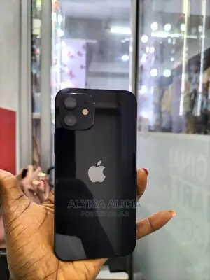 Apple iPhone 12 64 GB Black