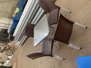 Set of Aluminum Table and 4 Chairs