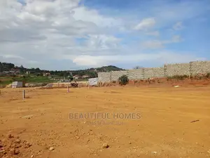 Kasangati 100^100 in Gated Estate on Sale