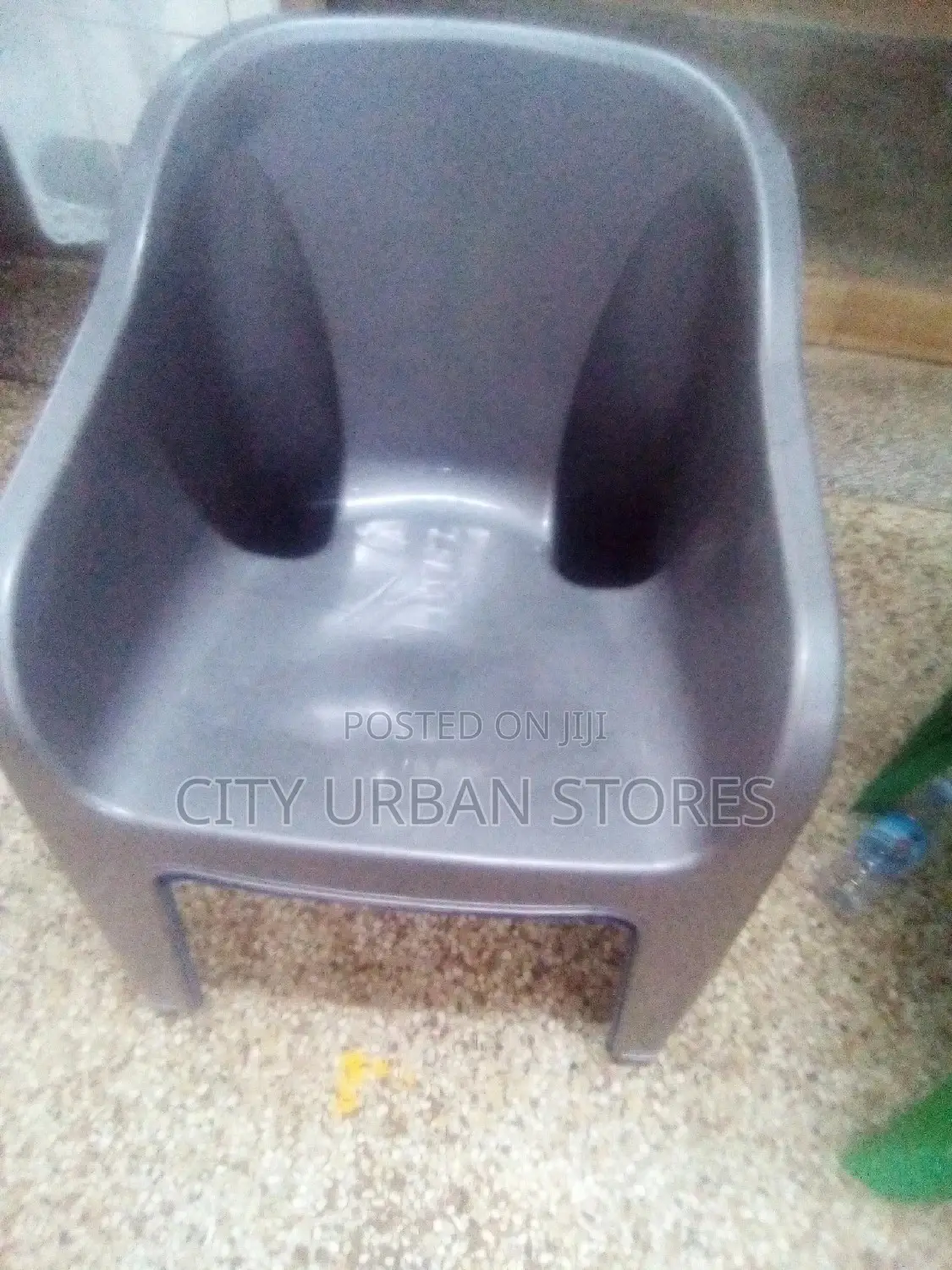 Plastic Luxury Chairs