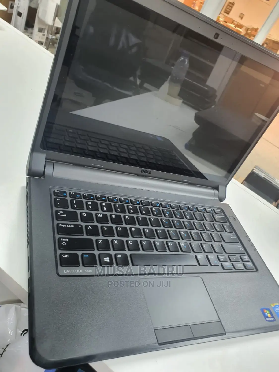 Laptop Dell Latitude 13 3340 4GB Intel Core I3 HDD 500GB