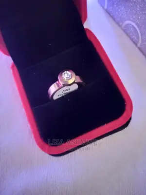 Engagement Rings Available With the Ring Box It's Self
