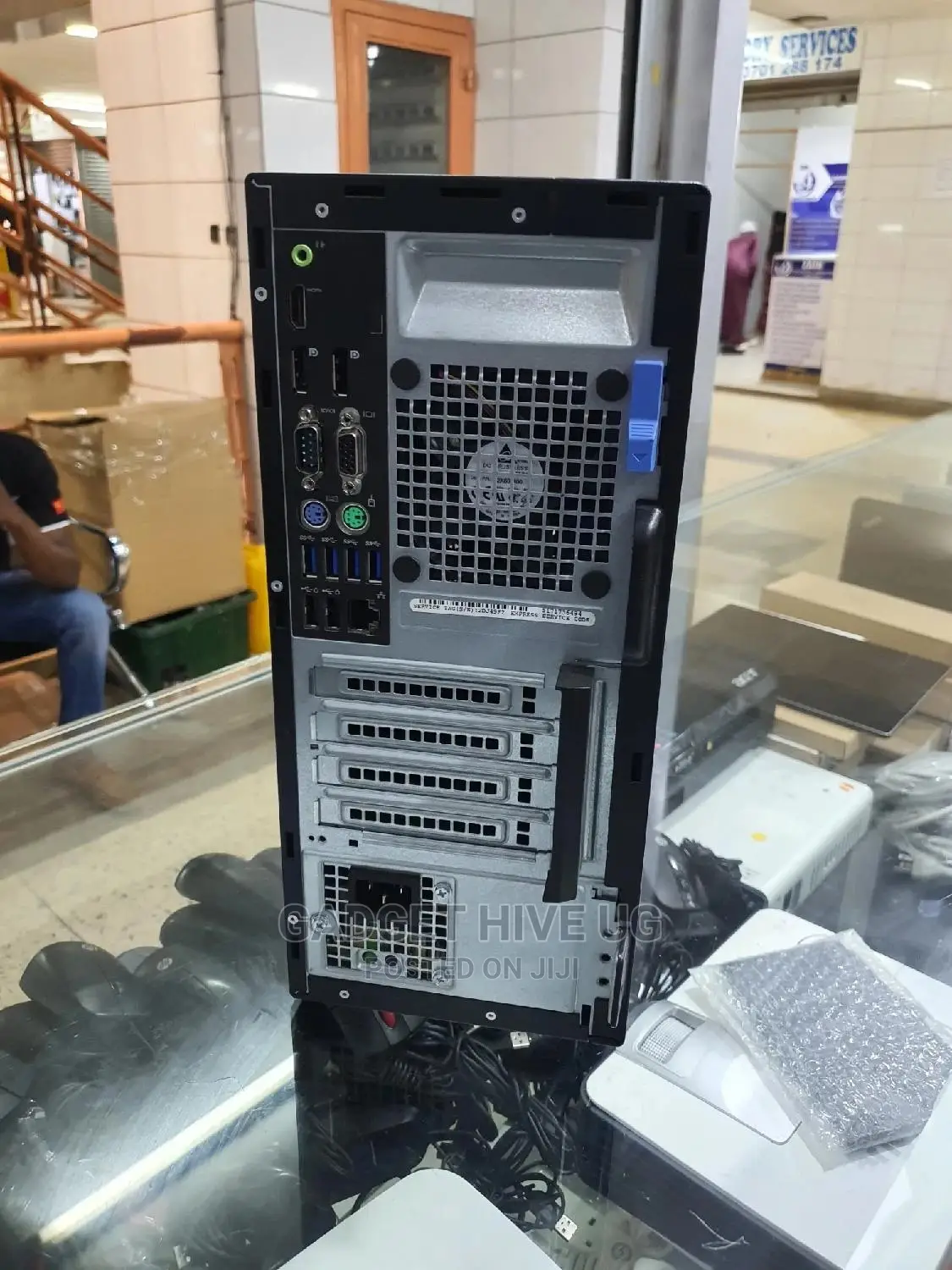 Desktop Computer Dell 8GB Intel Core I3 500GB