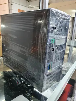Desktop Computer Dell 4GB Intel Core I5 HDD 500GB