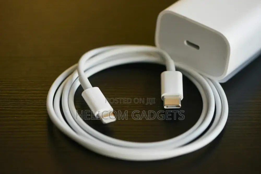 iPhone 12 Promax Power Adapter