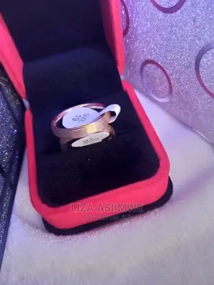 Couple Wedding Rings Available