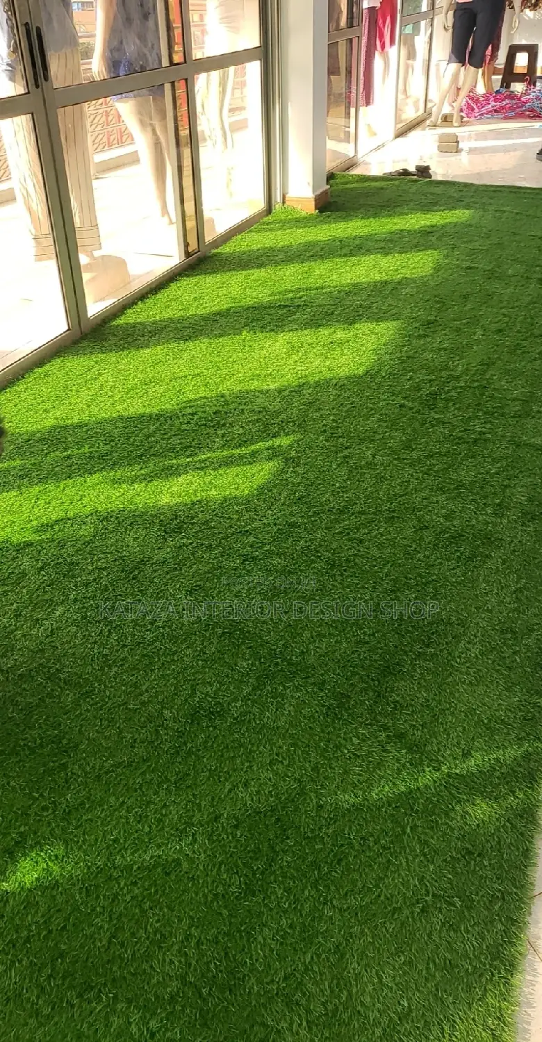 Very Green Grass Balcony Carpet