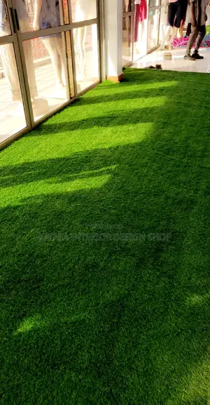 Very Green Grass Balcony Carpet