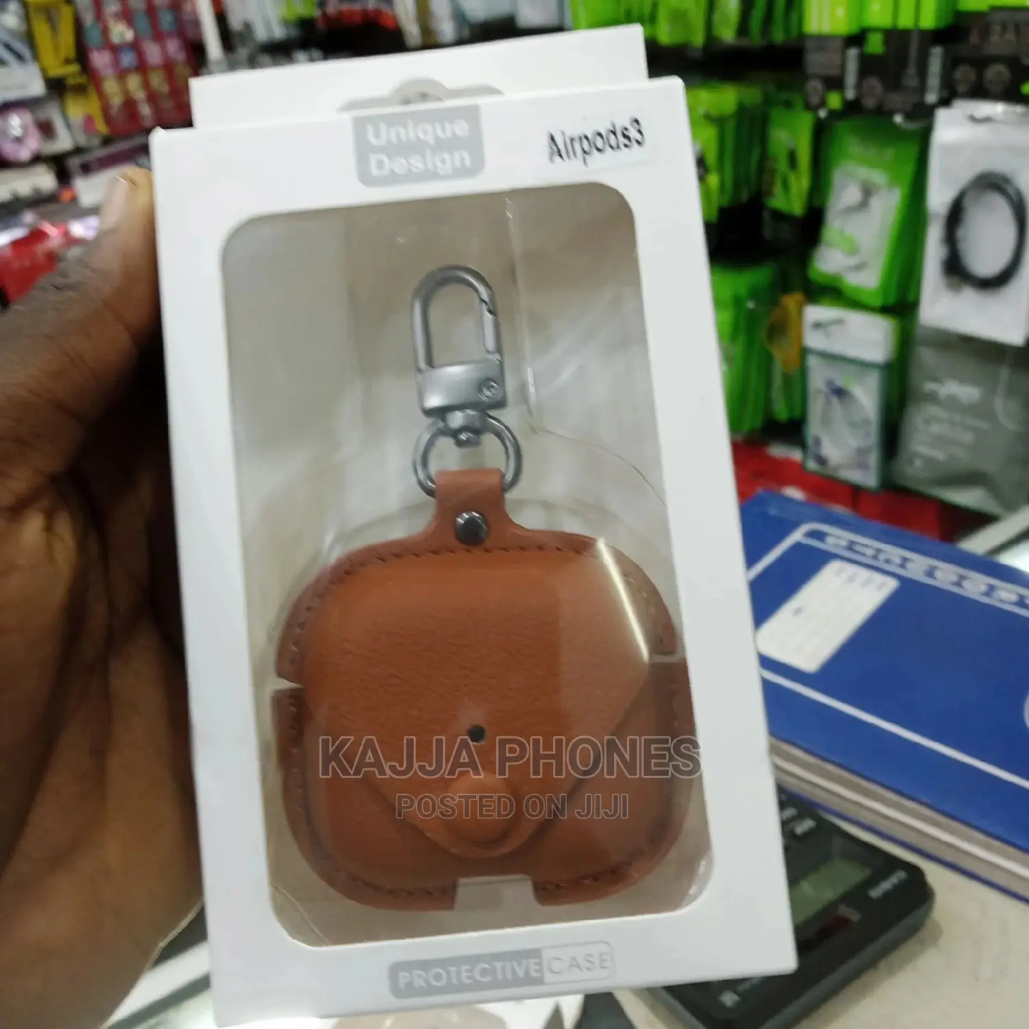 Earbuds Case 3