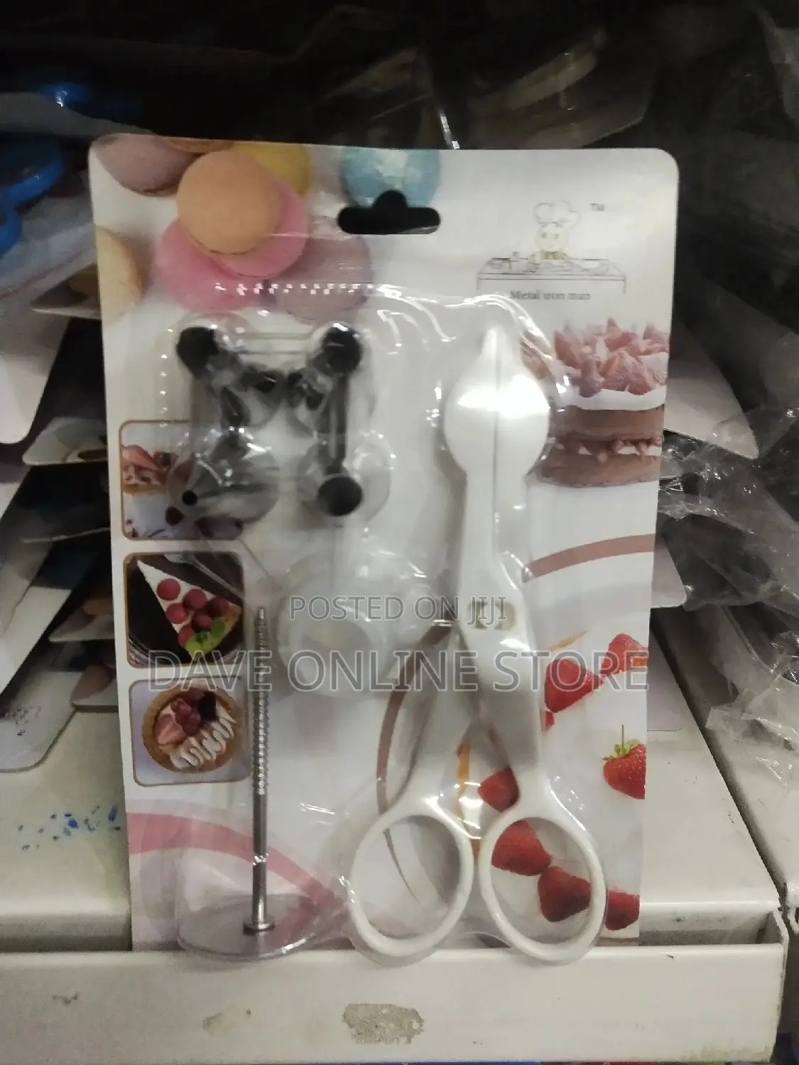Cake Decorating Set