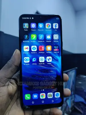 Tecno Spark 8 64 GB Blue