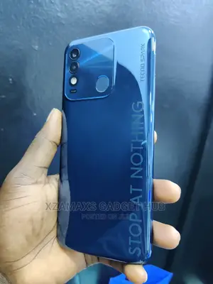 Tecno Spark 8 64 GB Blue