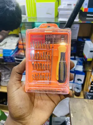 32 in 1 Screwdriver Set