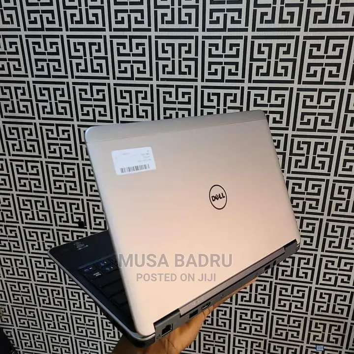 Laptop Dell Latitude E7240 4GB Intel Core I5 SSD 128GB