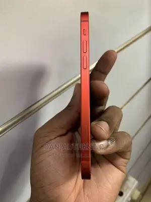 Apple iPhone 12 128 GB Red