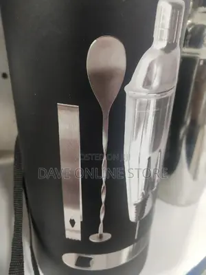 Cocktail Shaker Set