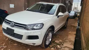 Volkswagen Touareg 2012 White
