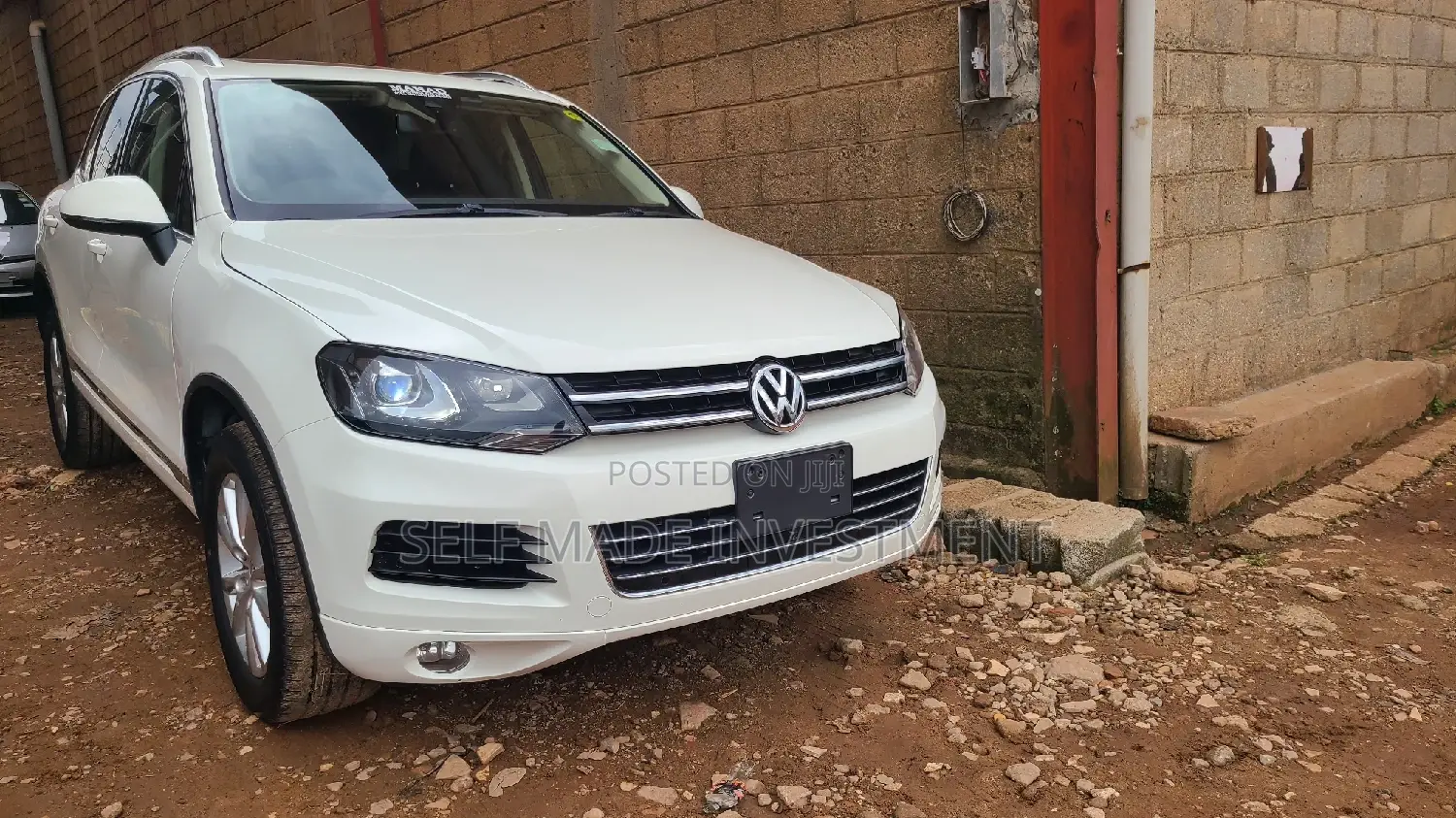 Volkswagen Touareg 2012 White