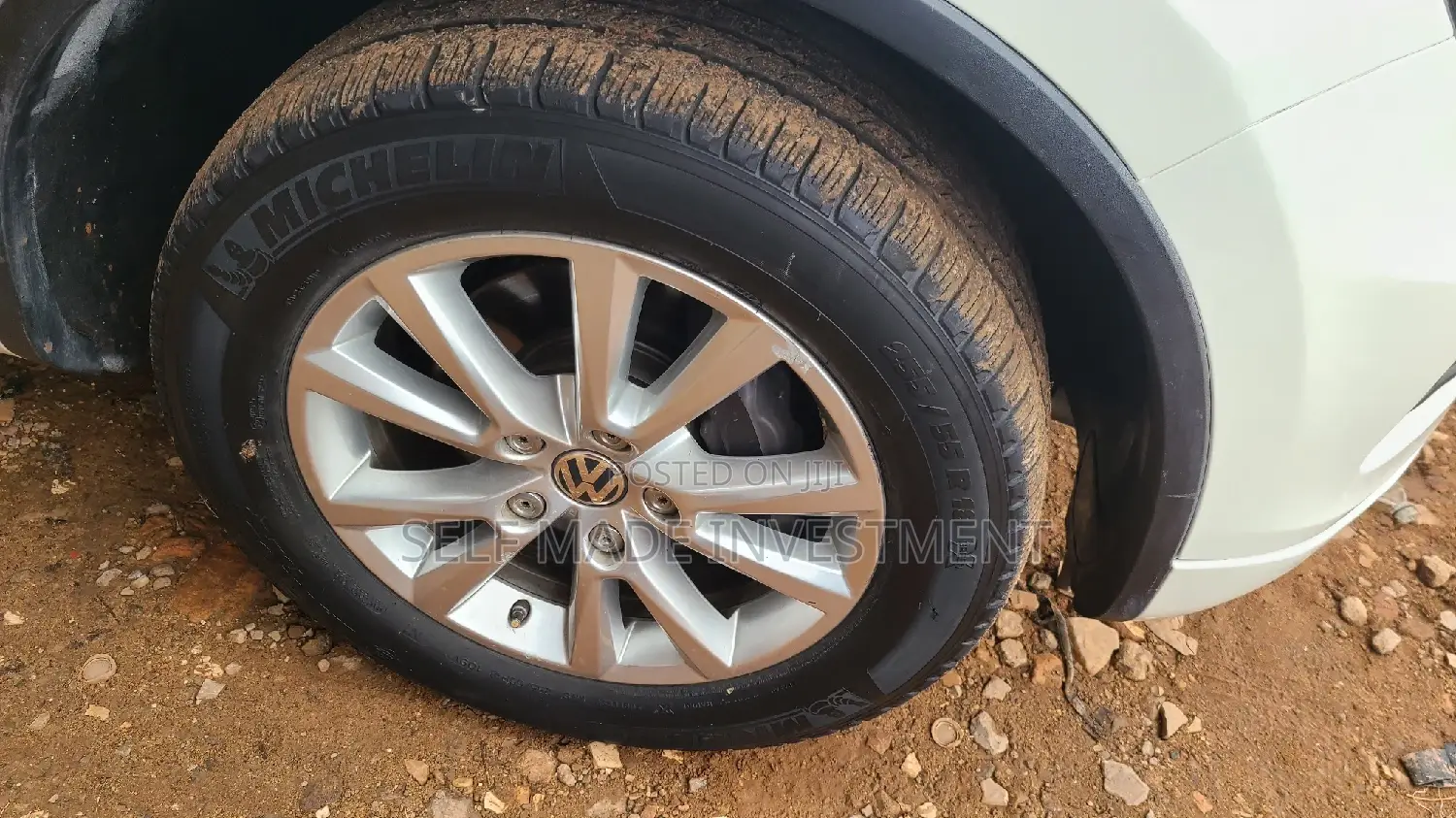 Volkswagen Touareg 2012 White
