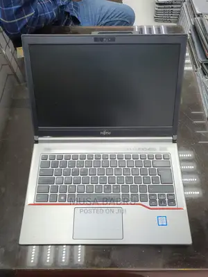 Laptop Fujitsu Lifebook E746 8GB Intel Core I5 SSD 256GB