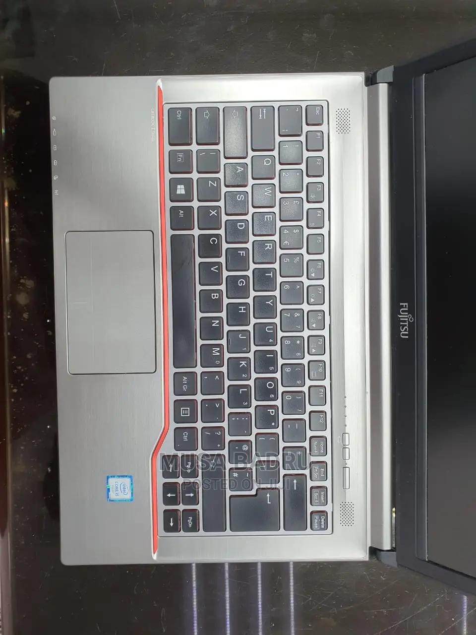 Laptop Fujitsu Lifebook E746 8GB Intel Core I5 SSD 256GB