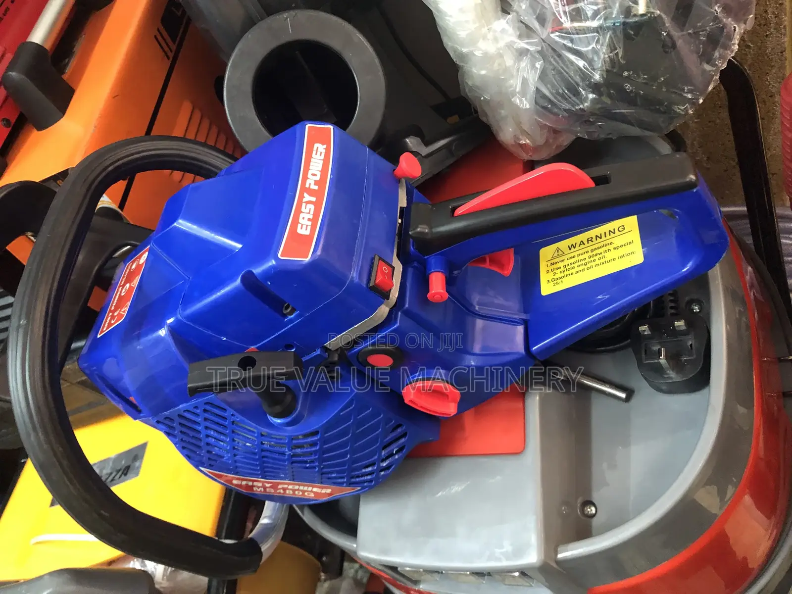 Chain Saw Machine