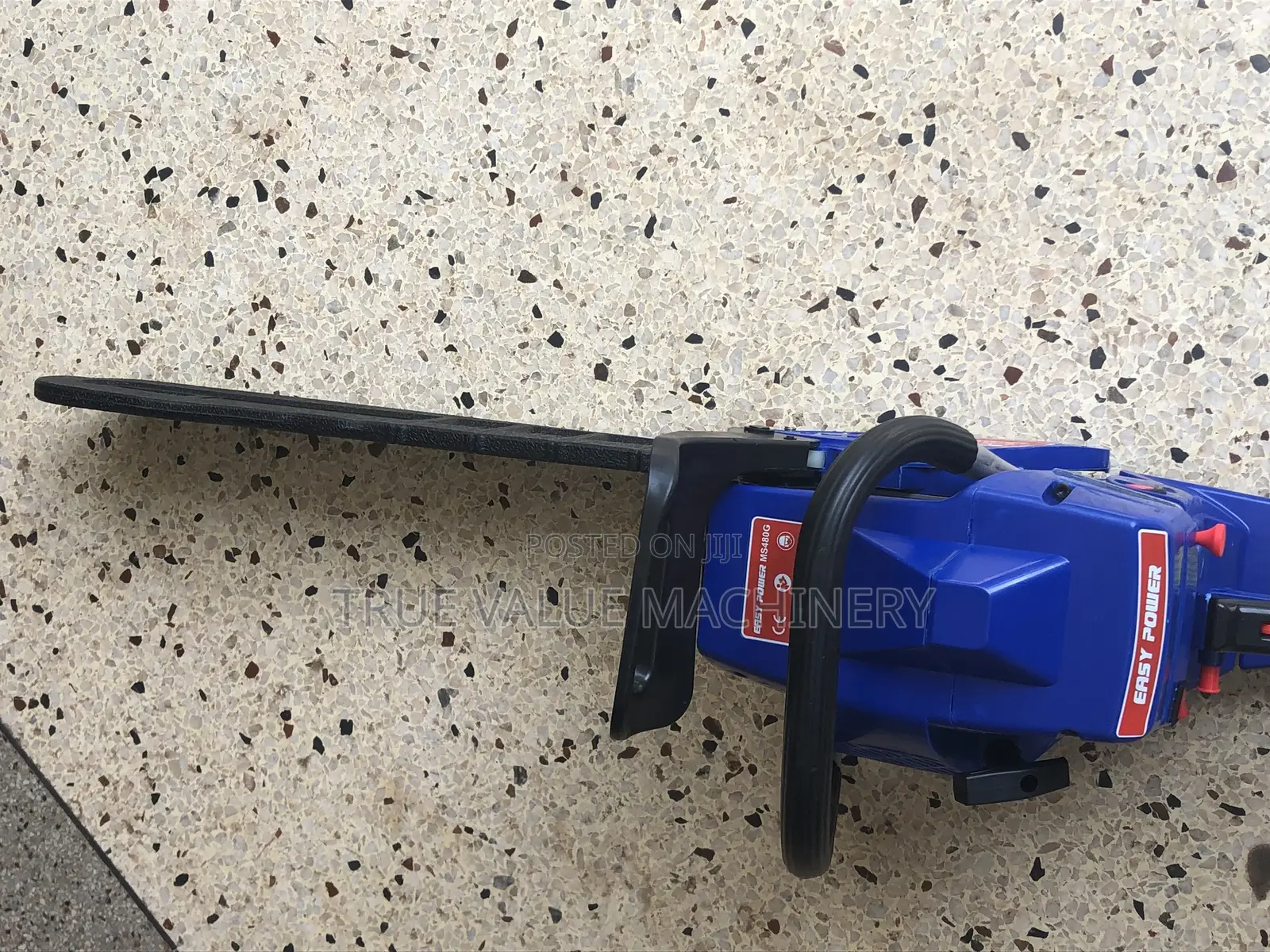 Chain Saw Machine