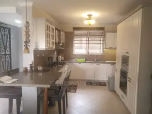 Furnished 2bdrm Apartment in Nakasero, Central Division for Rent