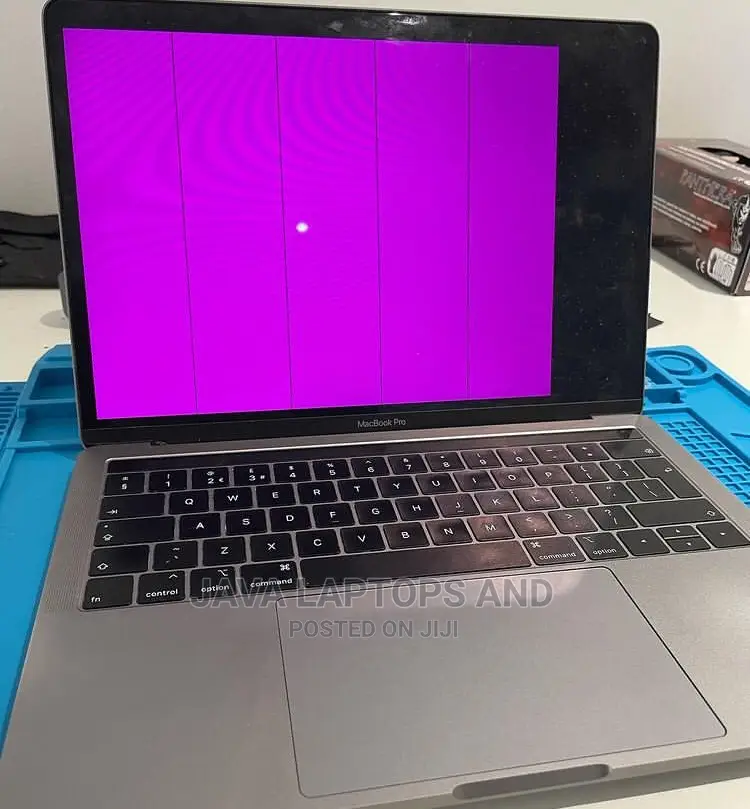 Macbook Screens and Batteries