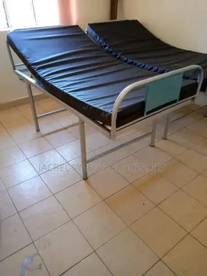 Admission Bed With Mackitosh Mattress