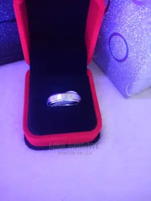 Wedding Rings Available With the Ring Box