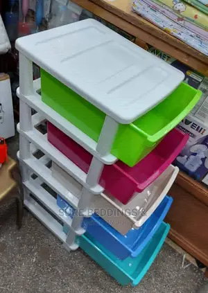 Simple Plastic Cabinet