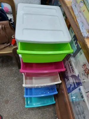 Simple Plastic Cabinet