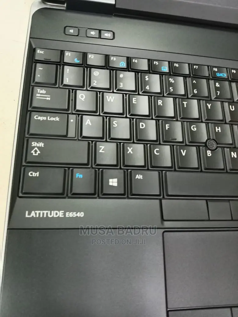 Laptop Dell Latitude E6540 4GB Intel Core I5 HDD 500GB