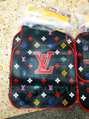 LV Floor Carpets