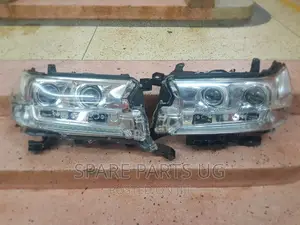 Landcruiser 200 Series 2015 - 2019 Headlights