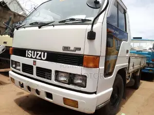 ISUZU Elf Truck 1.5cc