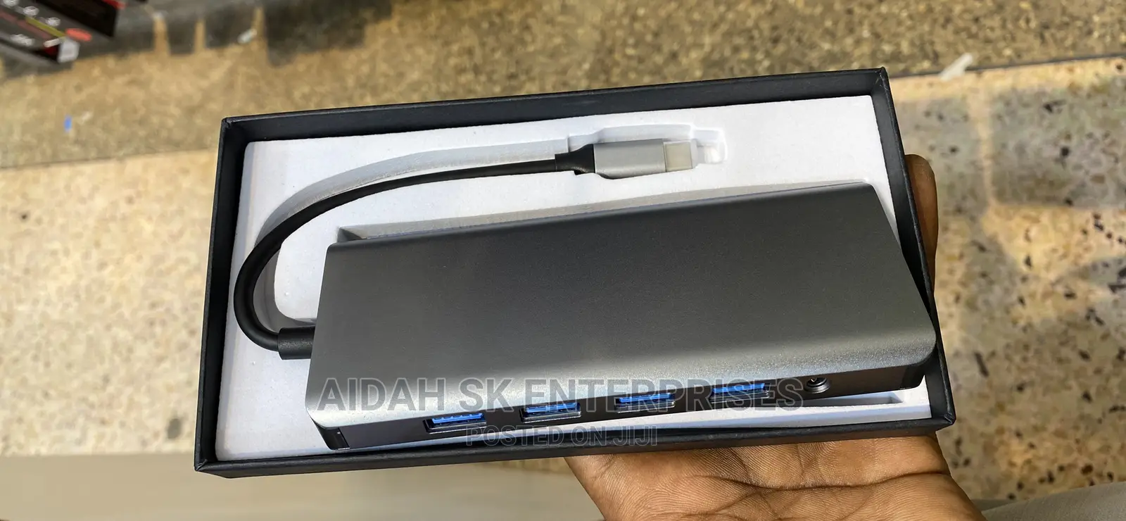 TYPE-C to HDMI 12 in 1