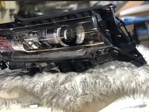 Landcruiser Prado FJ150 Headlight