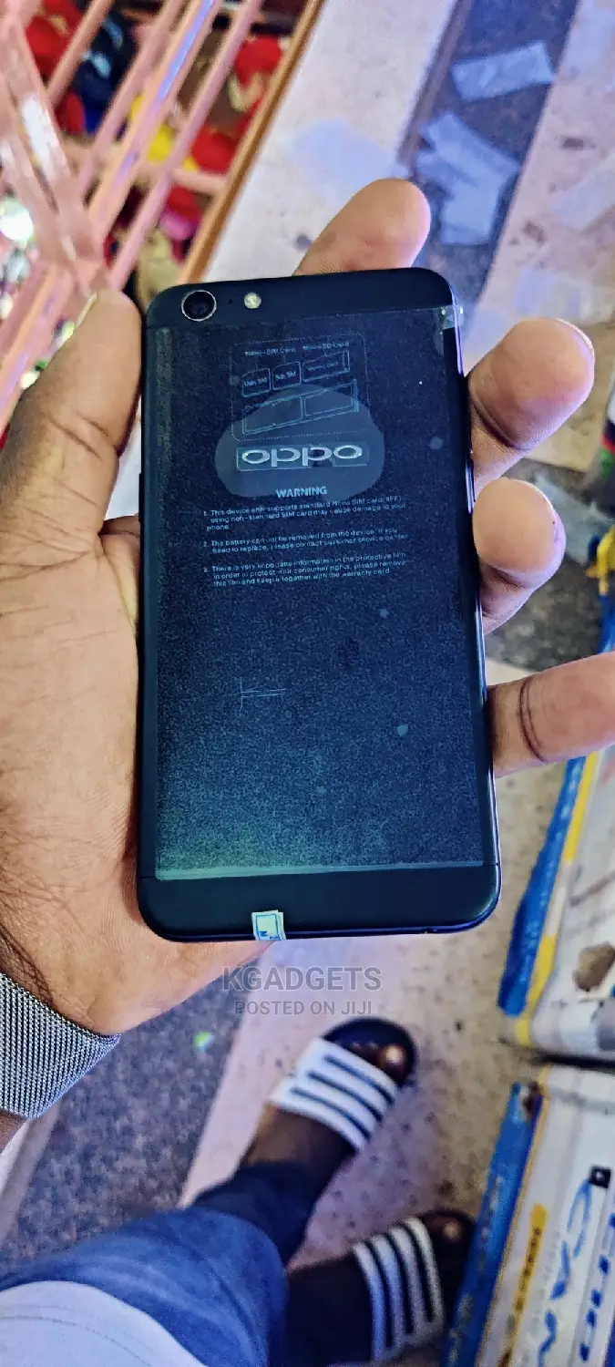 Oppo A57 32 GB Black