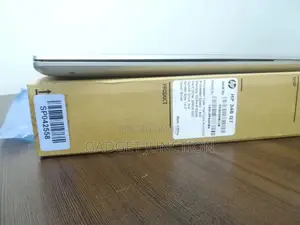 New Laptop HP 348 G4 8GB Intel Core I5 SSD 256GB